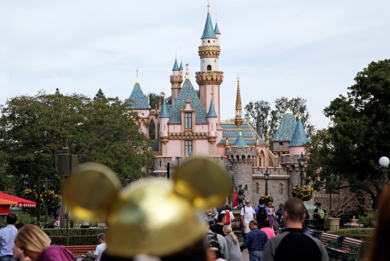 How much is a one-day ticket to Disneyland?