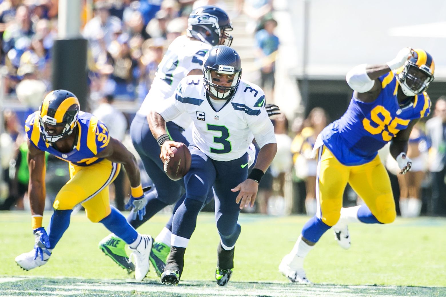 Seahawks Morning After: Russell Wilson and offense can, and should, turn it around
