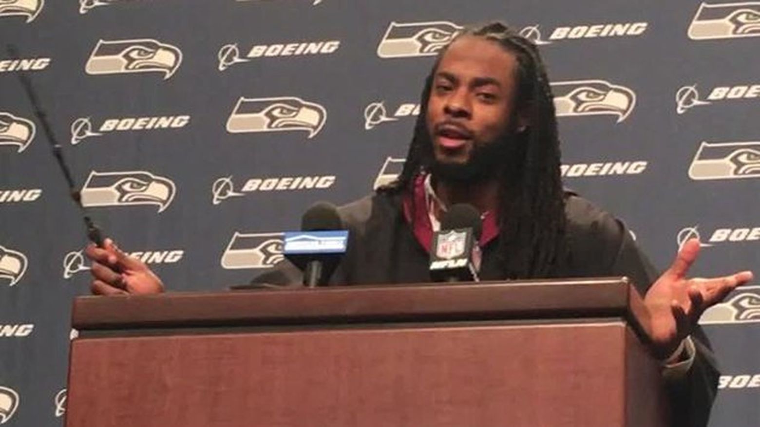 Seahawks' Richard Sherman dresses up as Harry Potter for news conference, because why not?