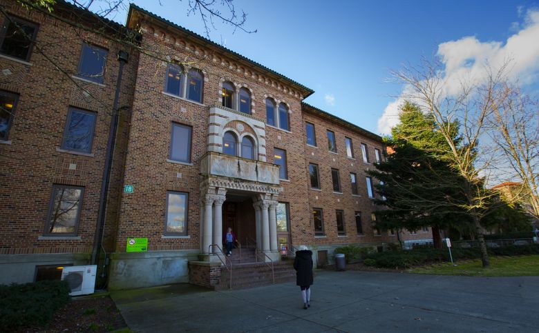 At Western State Hospital, workers in certain hard-to-fill jobs would get higher pay raises under proposed union contracts that aim to recruit and retain employees at the troubled state psychiatric hospital in Lakewood. (Ellen M. Banner/The Seattle Times)
