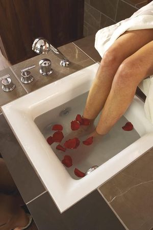 Adding pedicure spa to new bathroom may cost a lot per ‘foot’ | The