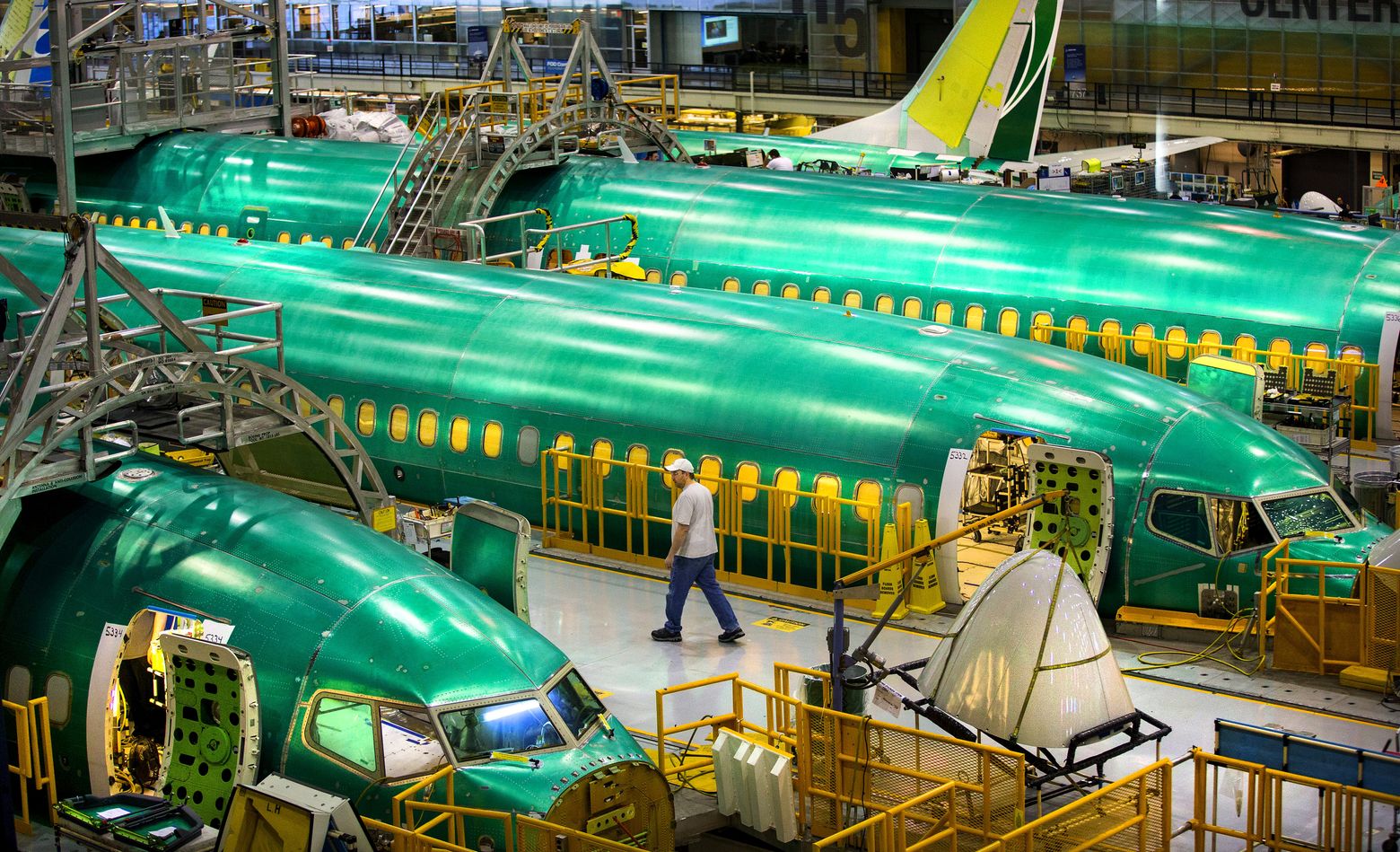 Boeing retools Renton plant with automation for 737’s big ramp-up | The