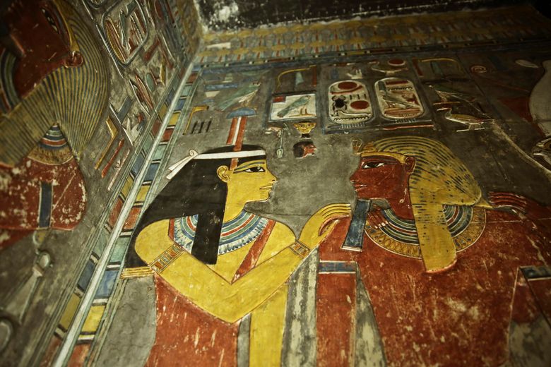 La mystérieuse Néfertiti : Histoire de la femme la plus puissante du monde antique Bc808bf659a24d65a653e21fbee6fc0f-780x520