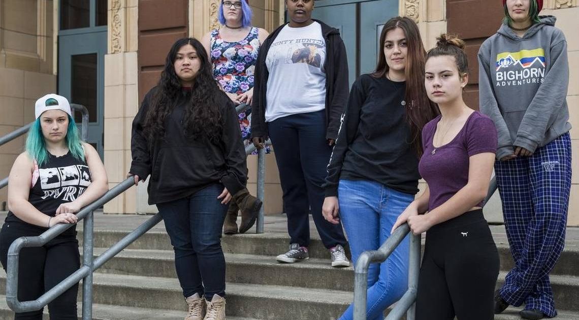 Claiming it’s sexist, Puyallup High School students protest dress code
