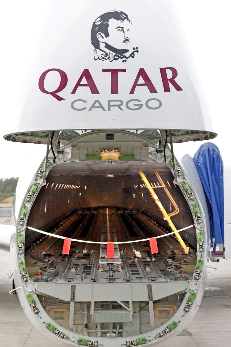 Qatar Air Chief Picks Up A 747 Cargo Jet The Seattle Times