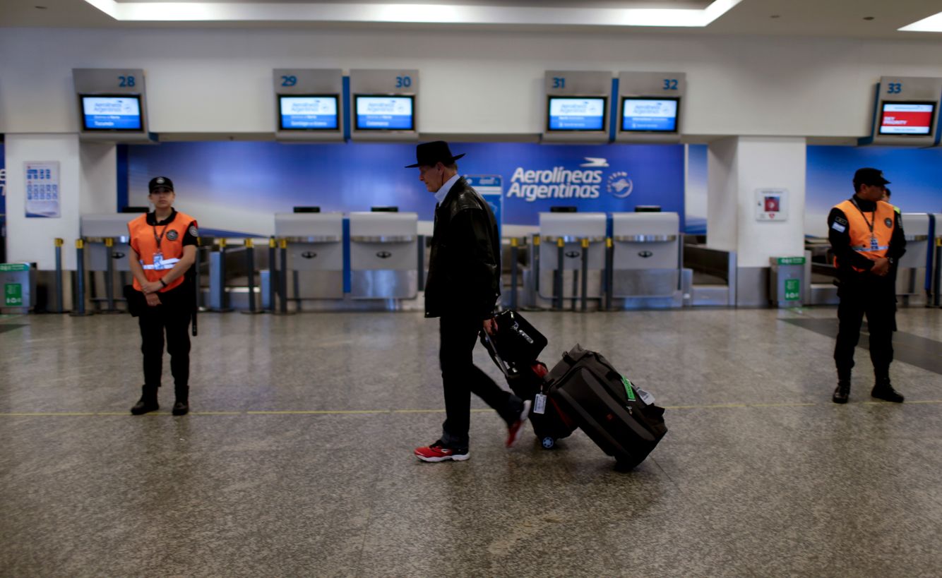 Airline strike in Argentina grounds thousands of passengers | The ...