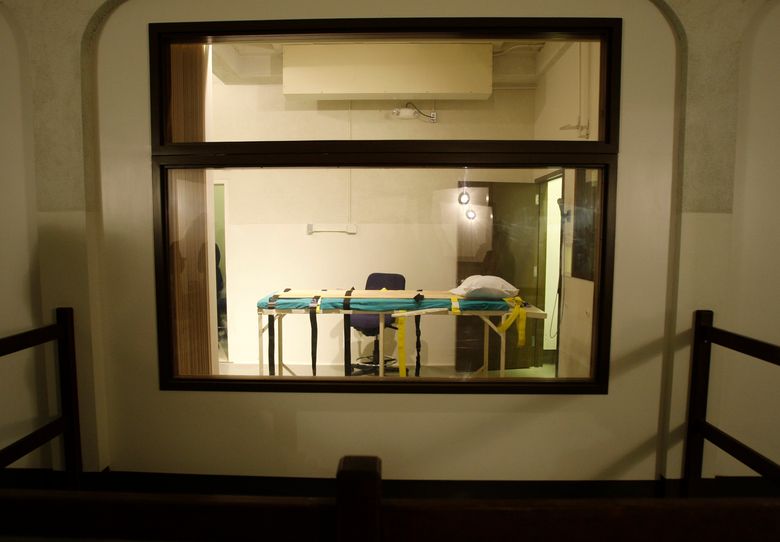 The execution chamber at the Washington State Penitentiary in Walla Walla as viewed from the witness gallery.  Photograph: Ted S. Warren/Associated Press.