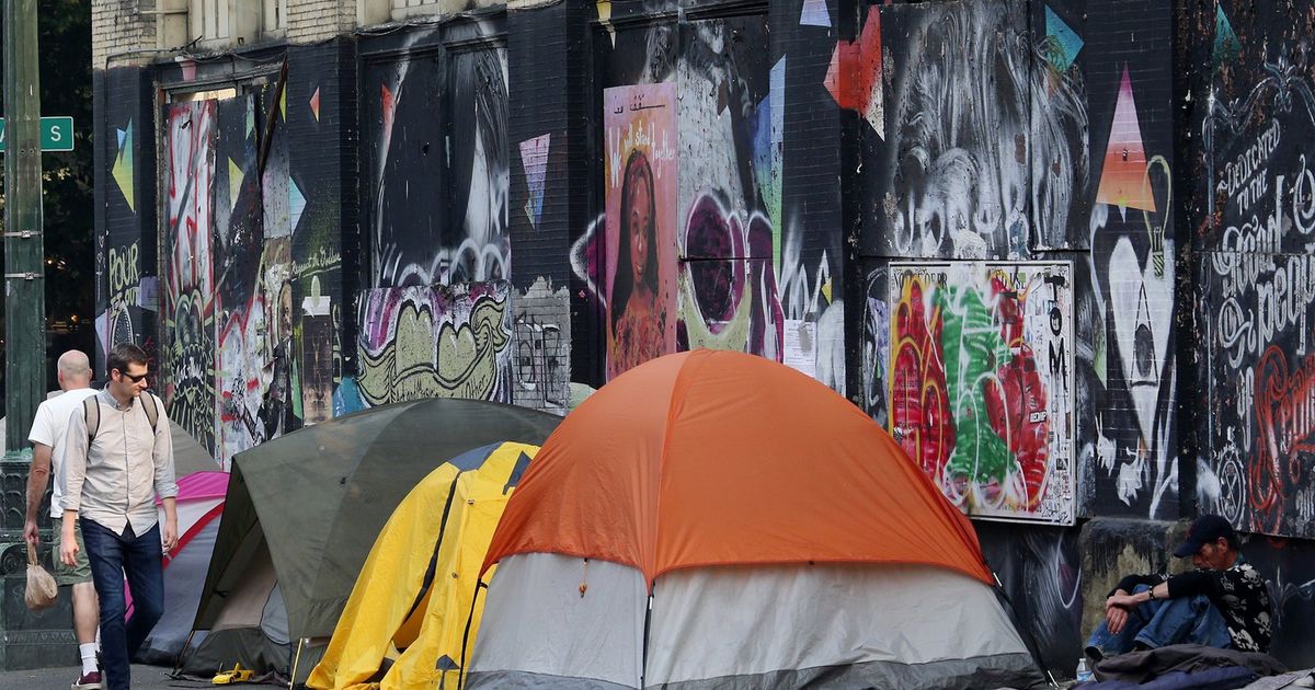 Homelessness rose just a bit this year in the U.S. Here?s how Seattle compares.