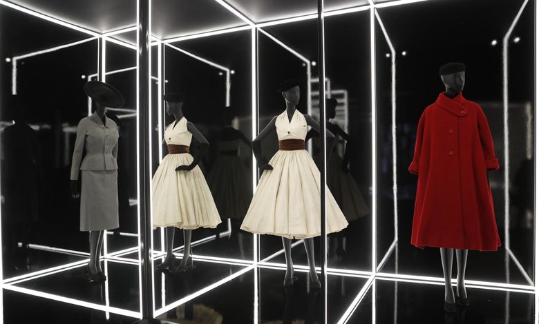 victoria and albert museum christian dior