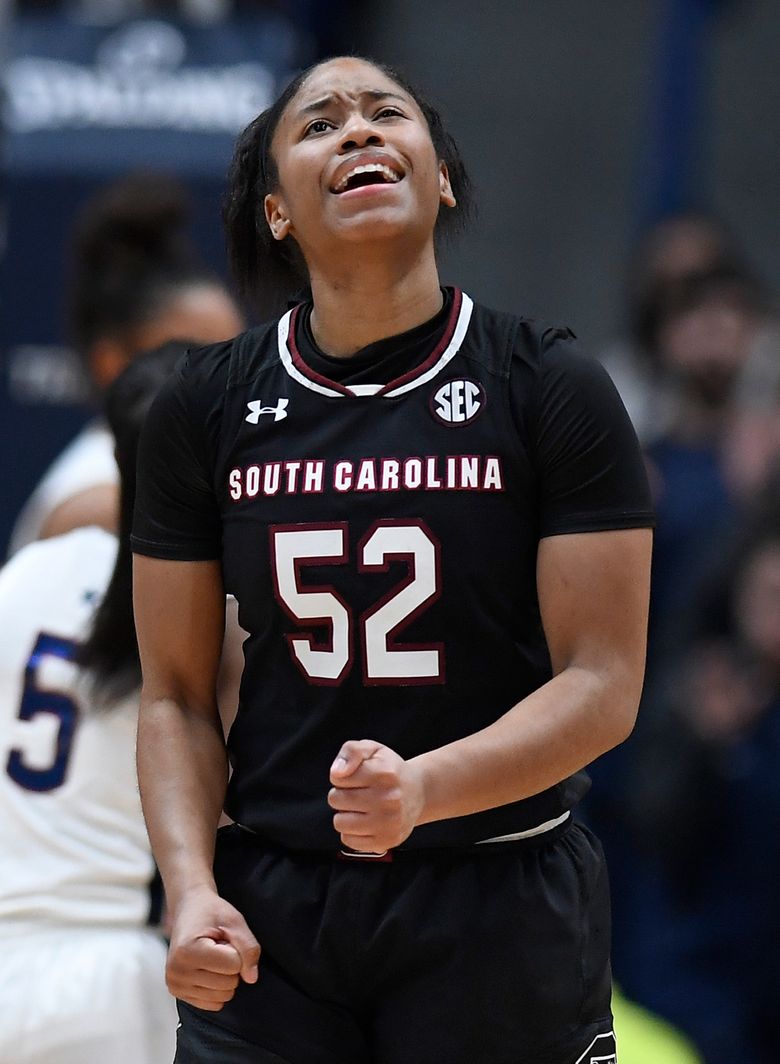 Collier, Samuelson help UConn beat South Carolina 97-79 | The Seattle Times