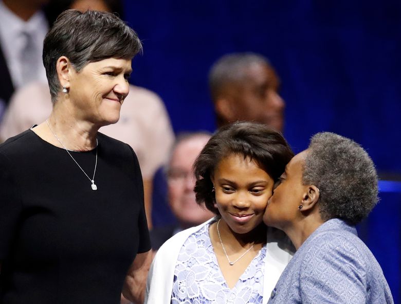 1st black woman sworn in as Chicago mayor; vows big reforms | The Seattle Times