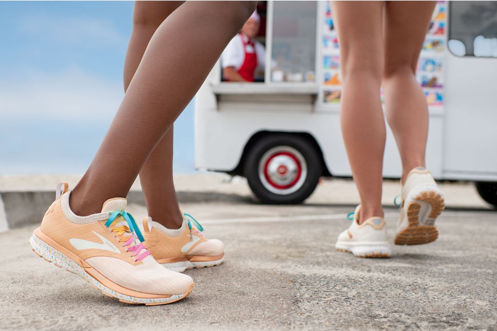 brooks women's ricochet vanilla sprinkles running shoes