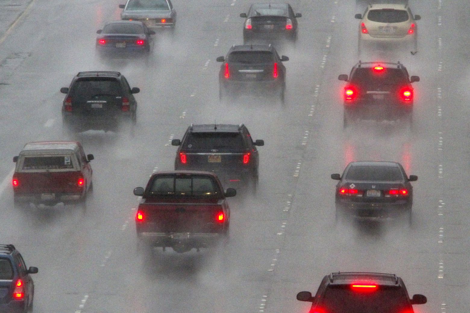 Why it seems like Seattleites are terrible at driving in the rain | The  Seattle Times