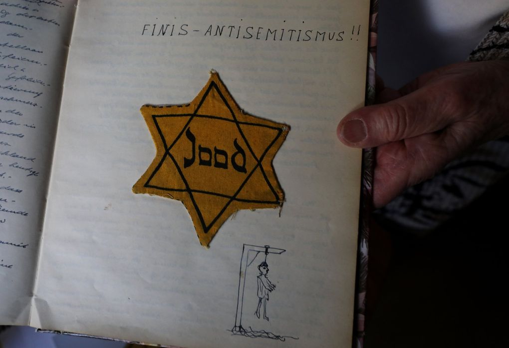 This is the cloth star Laureen Nussbaum’s father had to wear after the Nazis invaded the Netherlands in 1940. When Allied forces conquered the Nazi regime, he made this entry in a diary. (Alan Berner / The Seattle Times)