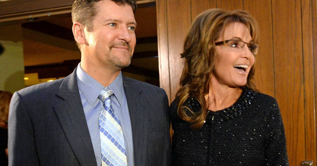 Palin says she learned of divorce plans from attorney
