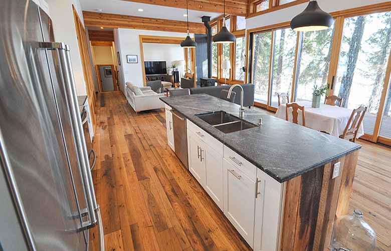 Crafting a new kitchen: Pro tips for structure and price chopping