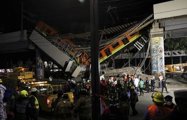 Overpass collapse on Mexico City metro kills at least 24