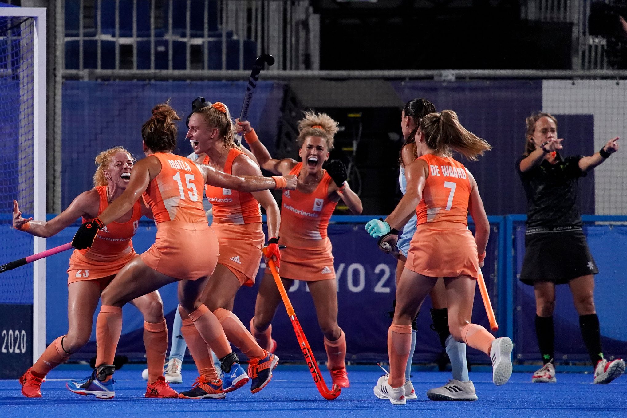 Netherlands Tops Argentina For Gold In Women S Field Hockey The Seattle Times
